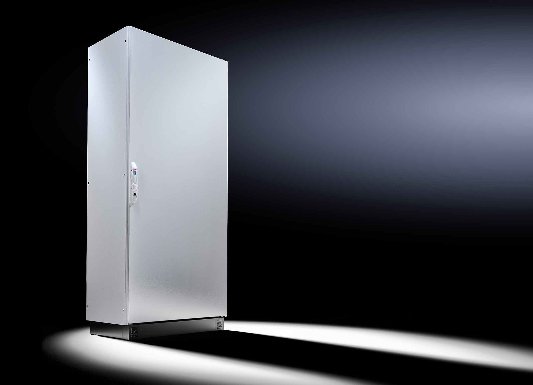Rittal presenta su nuevo sistema de armarios ensamblables VX25 | Rittal  Disprel - Cajas y armarios para la industria y las TIC